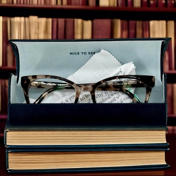 Warby Parker Haley Frames | No prescription - Picture 1 of 8